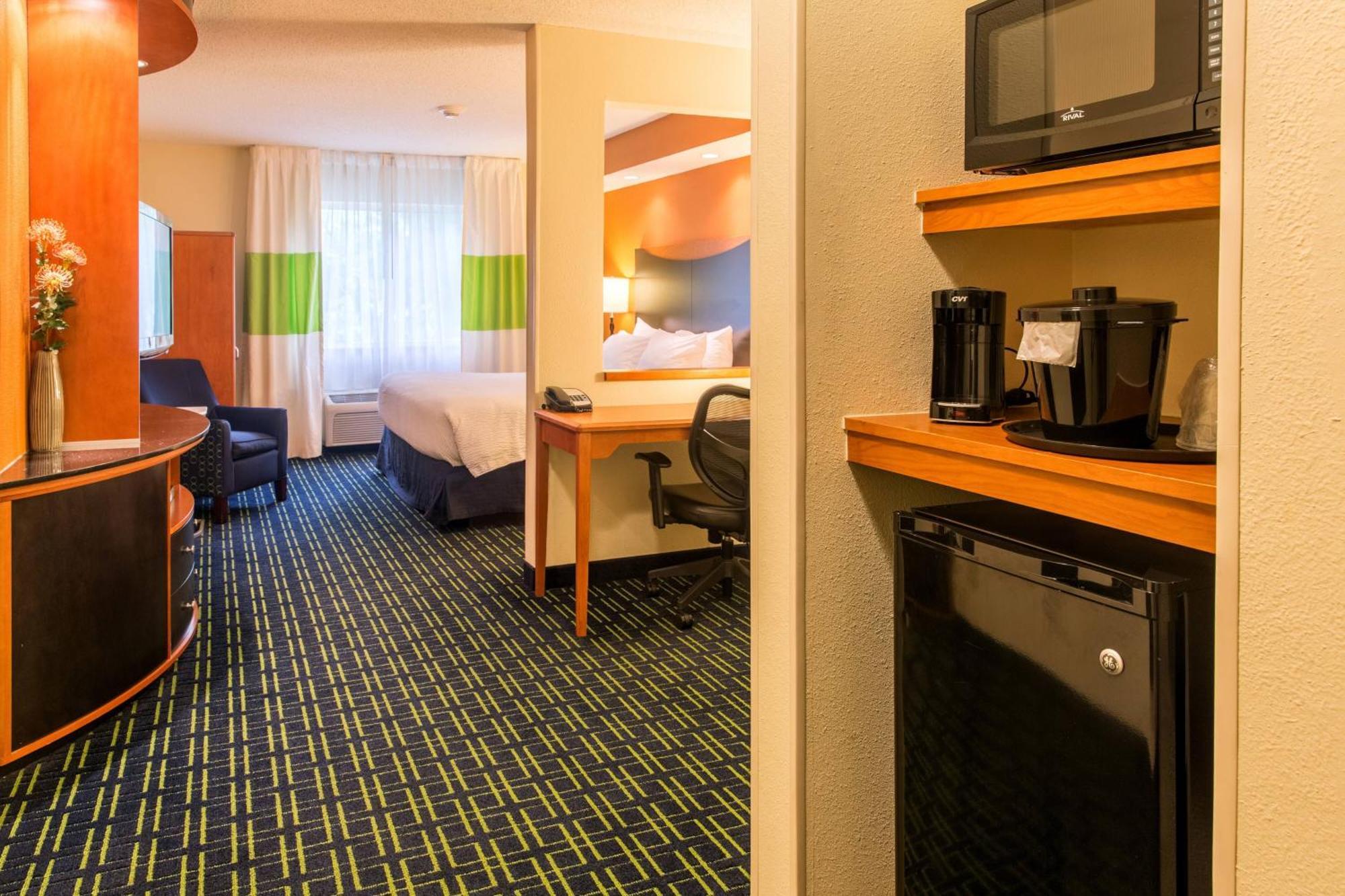 Fairfield Inn & Suites Canton Норт-Кантон Екстер'єр фото