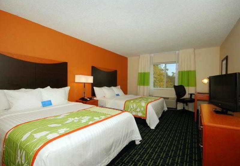 Fairfield Inn & Suites Canton Норт-Кантон Номер фото